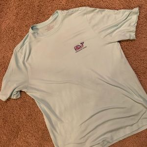 Vineyard vines boy size XL